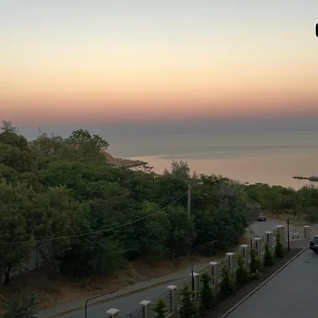Apartment жк авіньйон Odesa